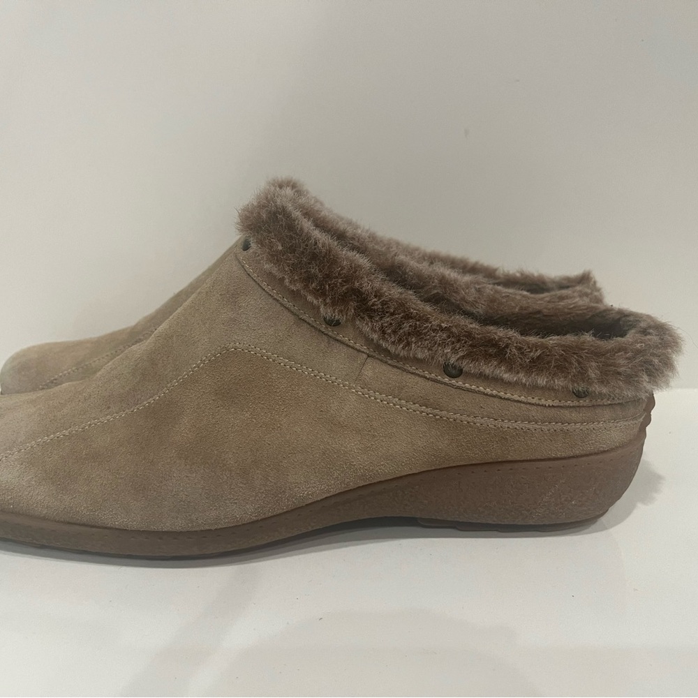 Aquatalia Taupe Suede Mules with Fur Trim